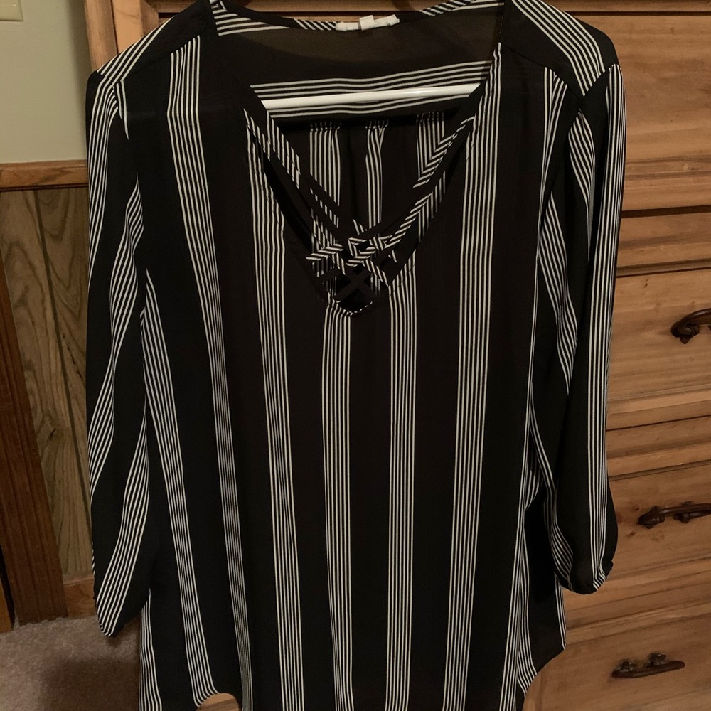 Maurice’s top